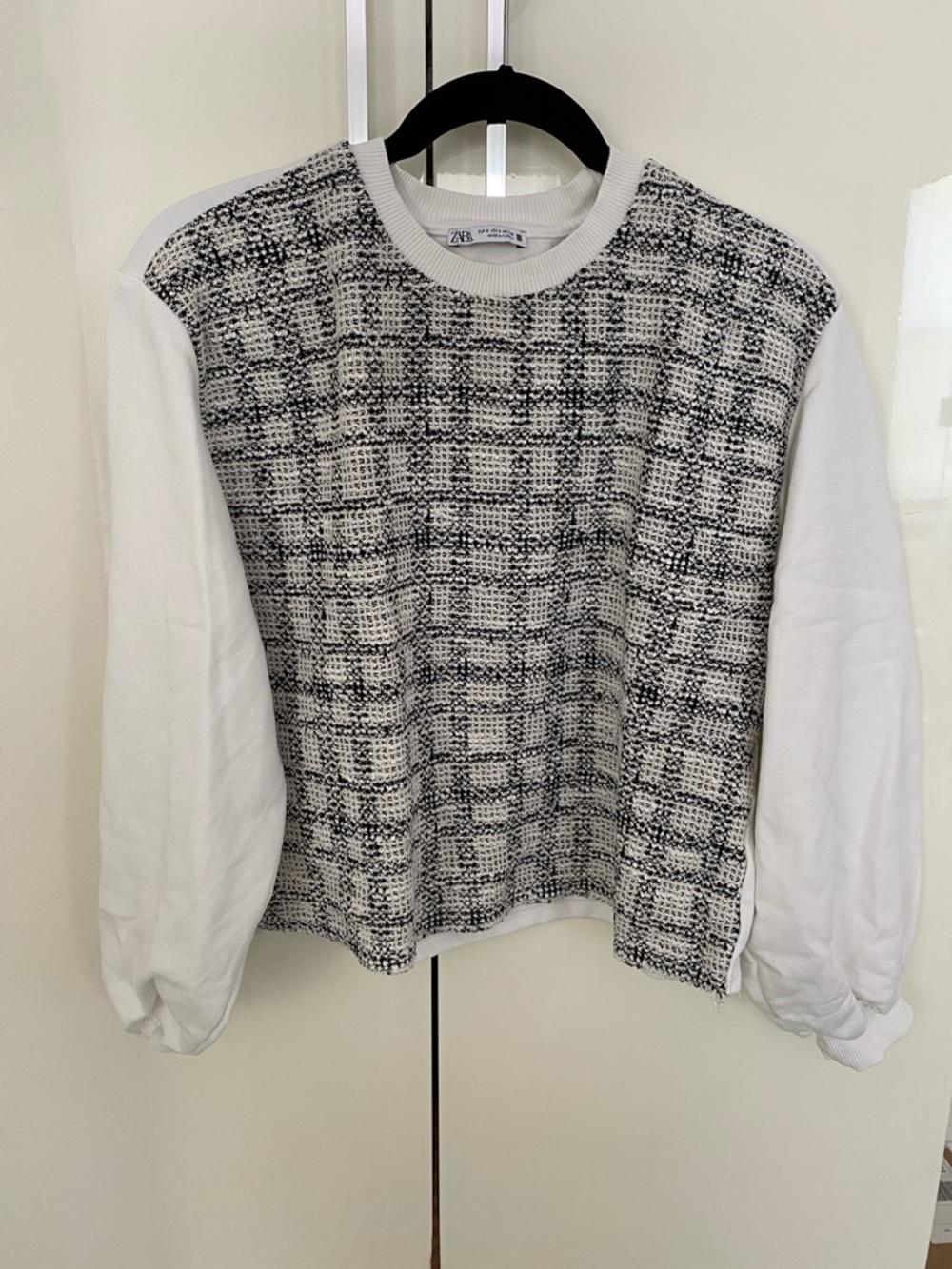 Zara Black & White Textured Check Pullover